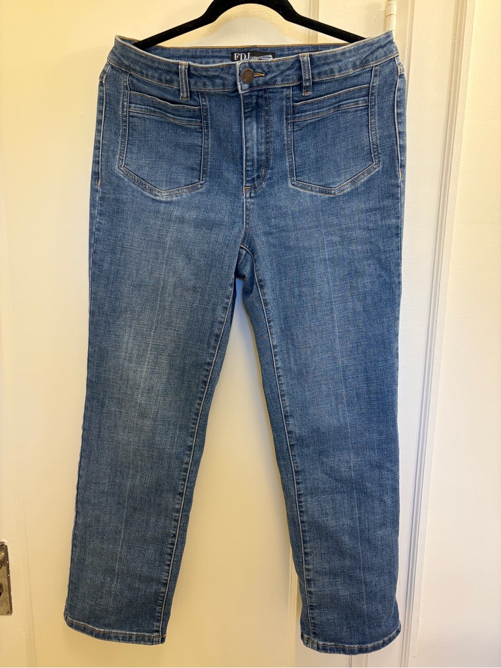 FDJ Women's Medium Blue Cropped Straight-Leg Jeans